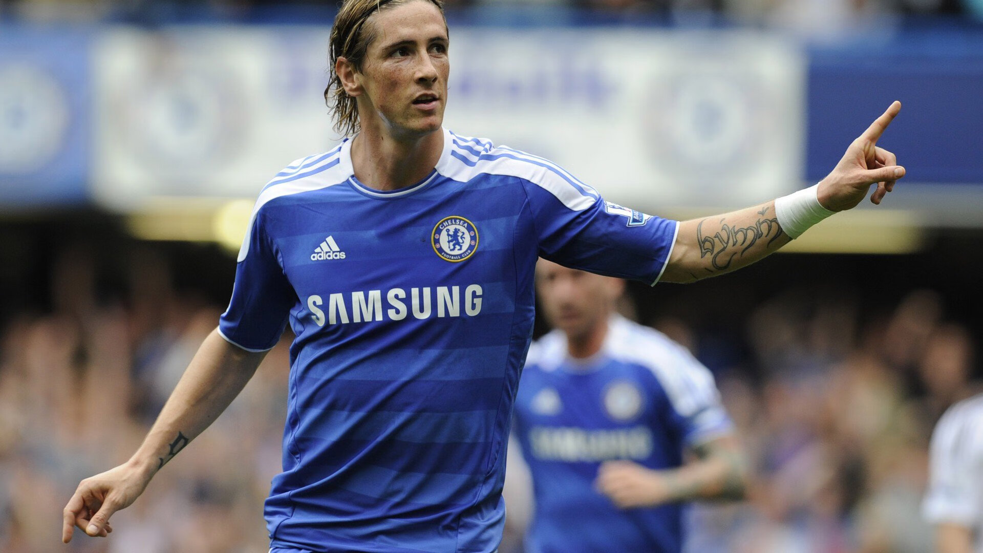 电竞与快消品行业的有效结合：品牌推广，用户覆盖，电竞行业和市场