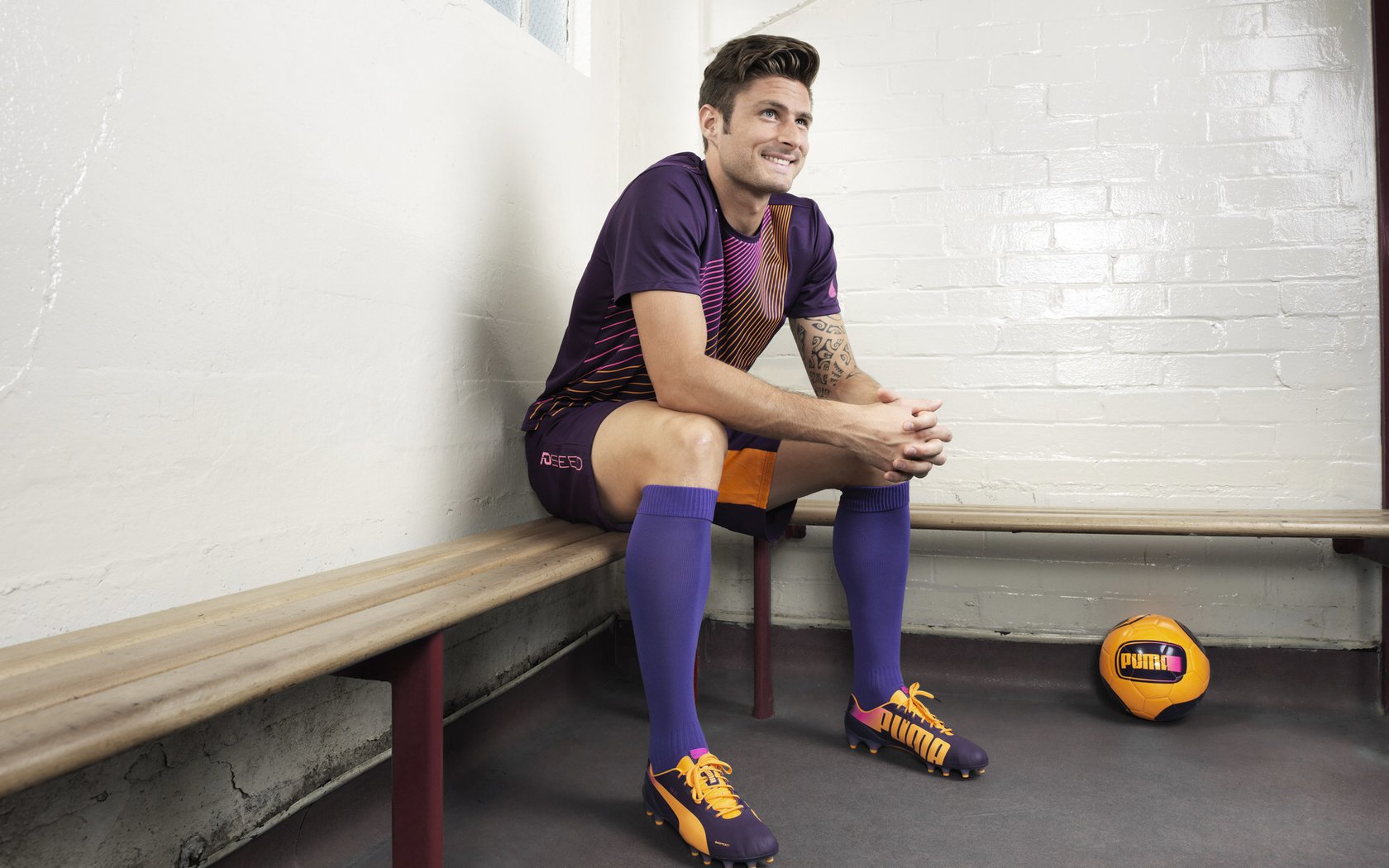 争冠热门不容忽视！拜仁主场大胜，全队势如破竹，拜仁对战